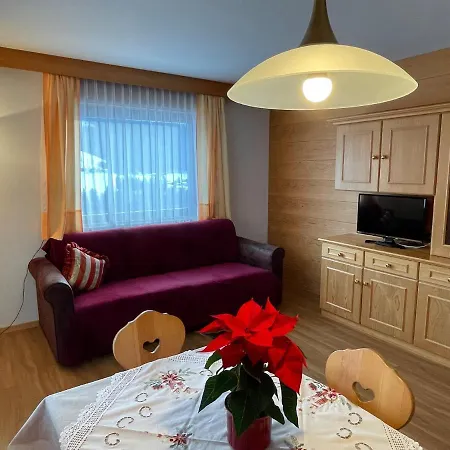 Lastei 3* Urtijëi